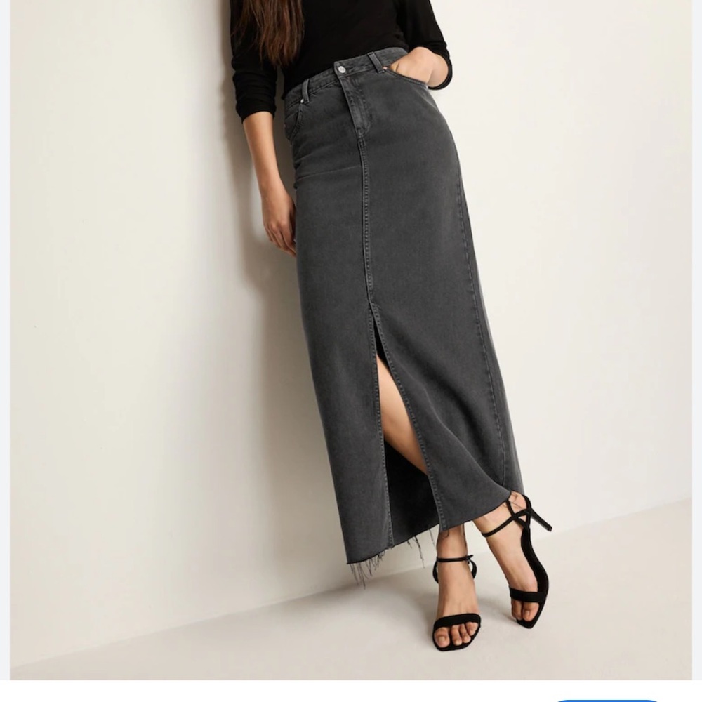 NWT size 12 American Eagle Outfitters Black High-Rise Maxi Jeans